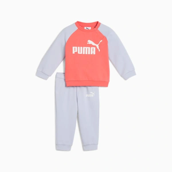 Puma Minicats Essentials Sæt: Småfolk i Raglan og Bukser – Klar til Leg og Eventyr!